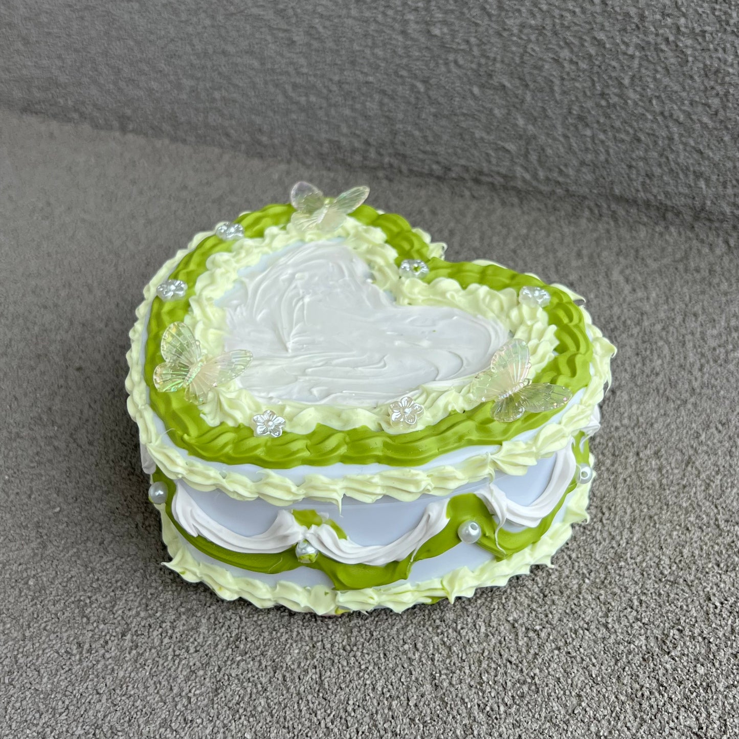Custom Heart Shaped Storage Jewellery Box Kit